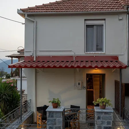 بيت للعطل House Tríkeri