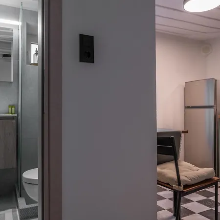 House * Trikeri