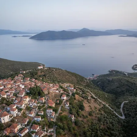 Сasa de vacaciones House